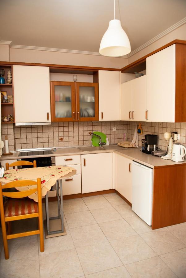 Вилла House With Garden Netflix Nea Kerasia Экстерьер фото